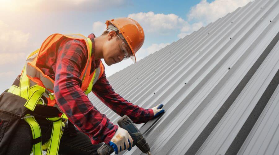 Professional Emergency Roof Repairs services in Sarahsville, OH